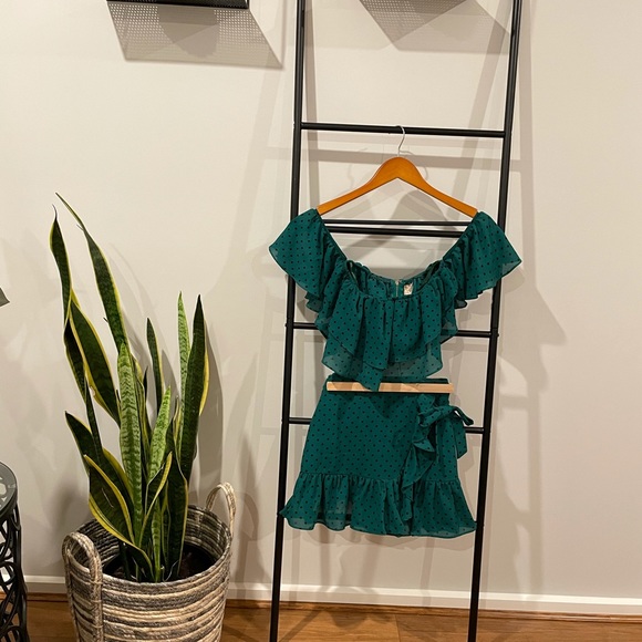 Dresses & Skirts - Co-ord Mini set